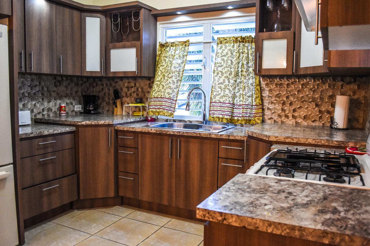 Arenales Vacational House Villa Исабела Екстериор снимка